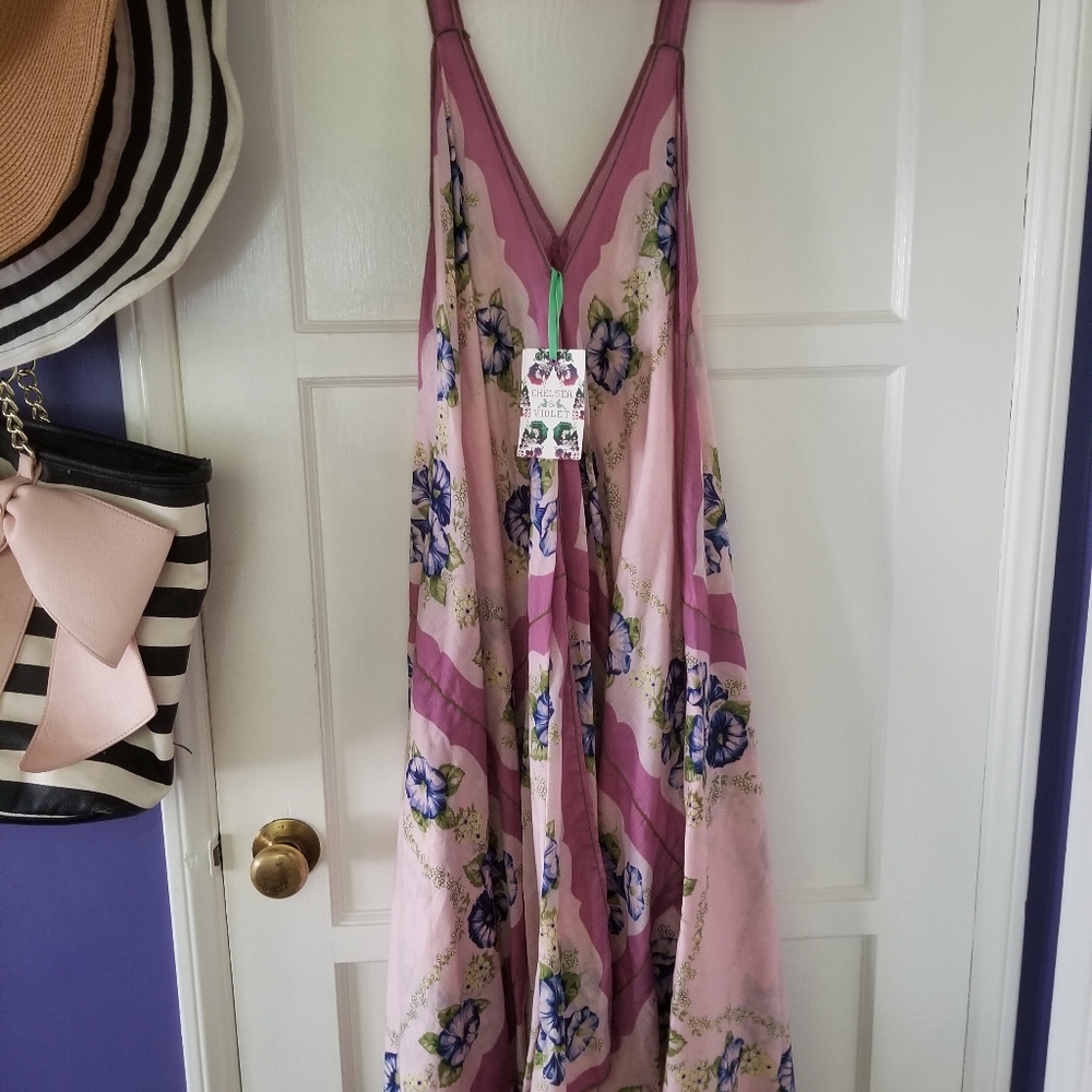 CHELSEA & VIOLET fp DRESS COVER